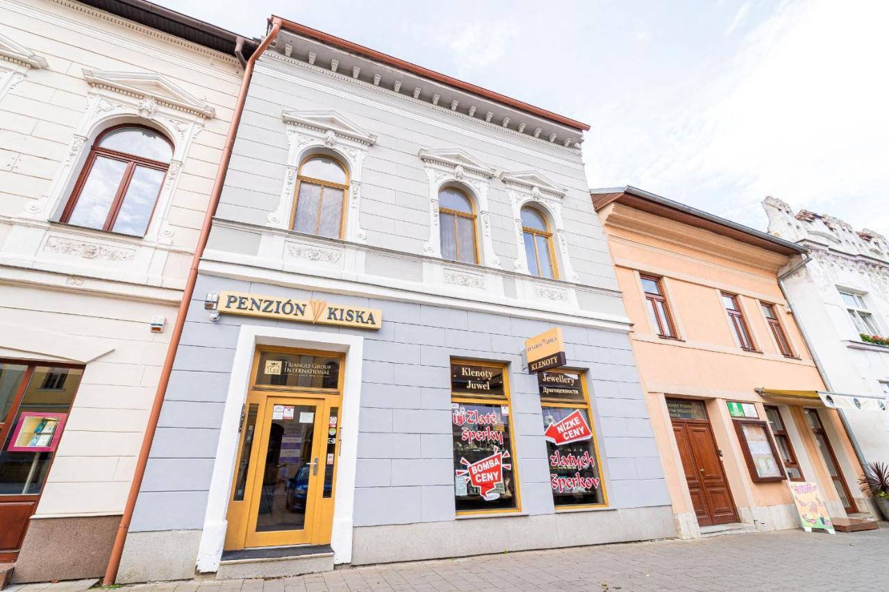 Penzion Kiska Kezmarok Hotel Exterior photo